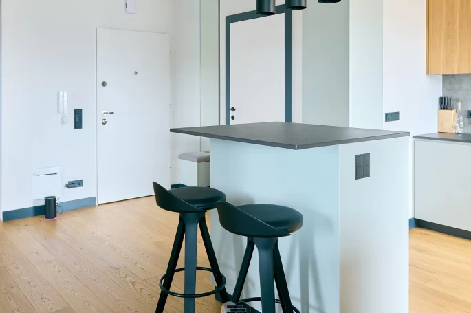 Art Of Wood Oak Salerno Rustic - Black Putty