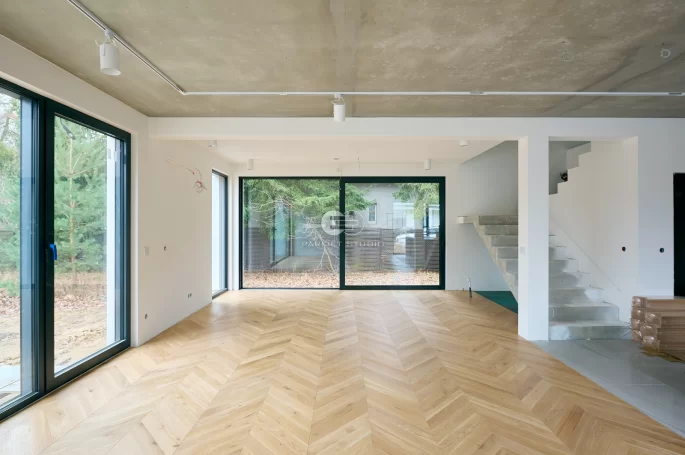 Floor installation - Art Of Wood French Spruce Oak Savona Rustic