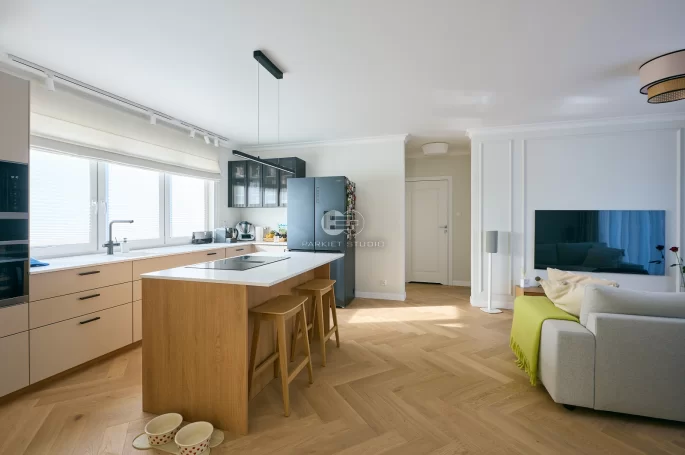 Art Of Wood Classic Oak Rustic Spruce Empress