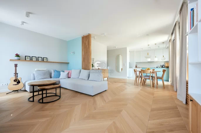 Polish Floors Spruce French Oak Jasmine Rustic A