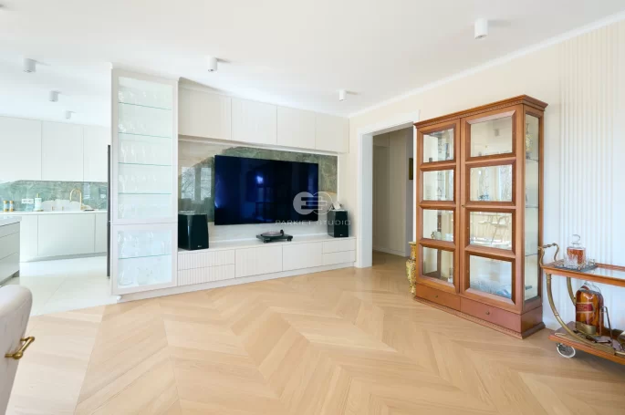 Color Floor French Spruce Oak Natural Polar