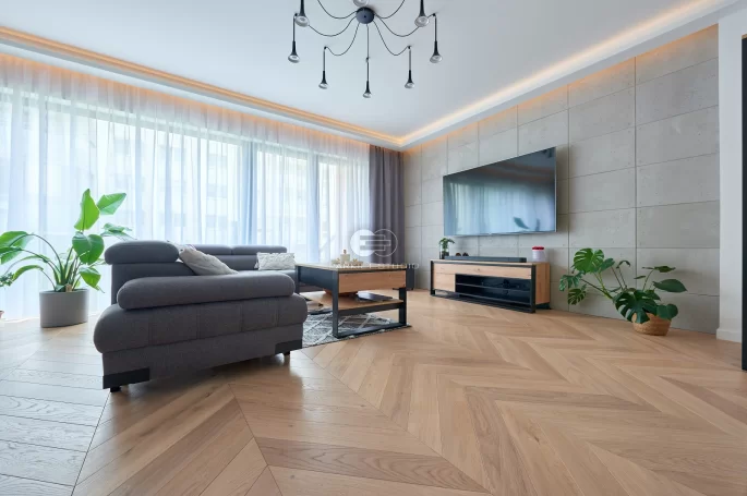 Color Floor French Spruce Oak White Standard