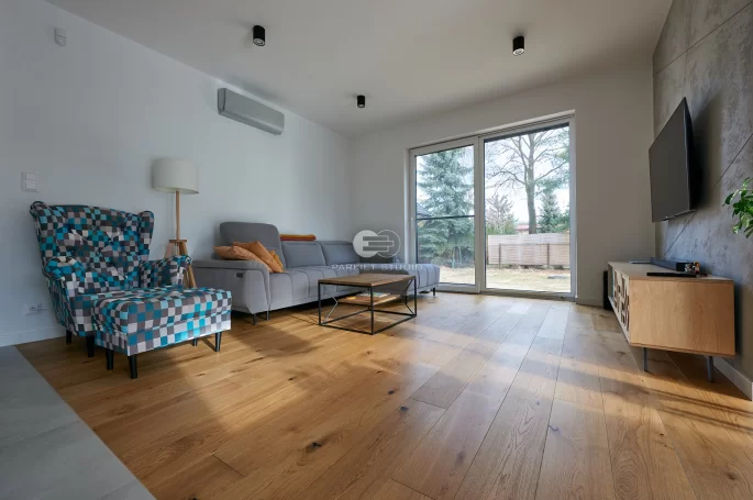 Vintage Oak Belmont Country Floor Color