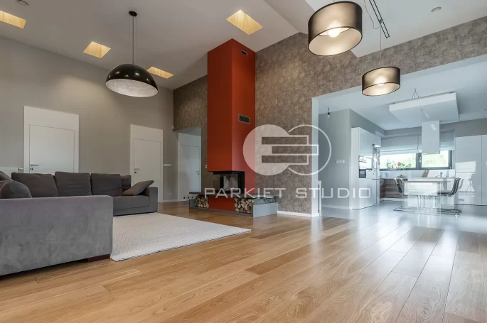 Walczak - Colorless Oak