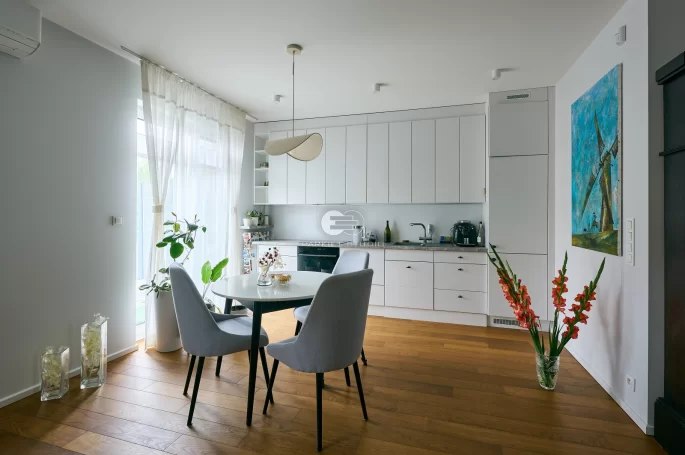 Finish Oak Thermo Antiqued Board