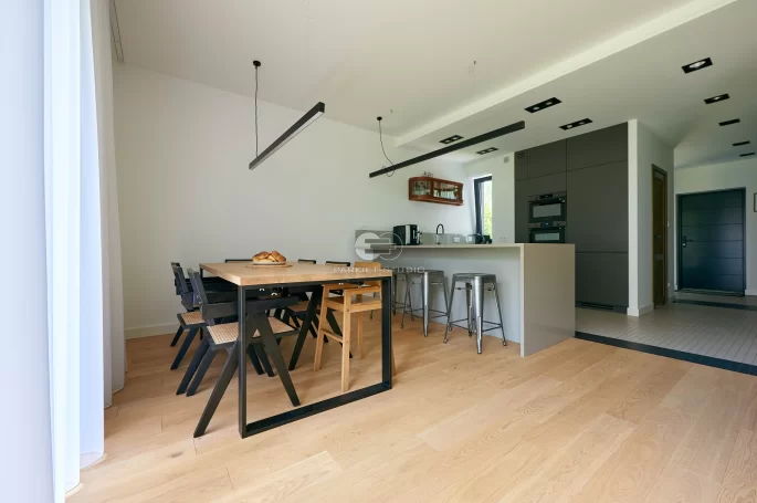 Finishdesk Oak Latte Macchiato Natural