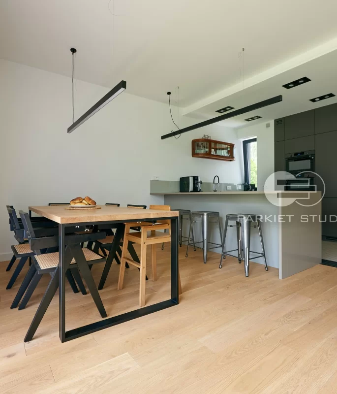 Finishdesk Oak Latte Macchiato Natural