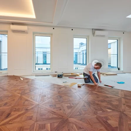 Montaż kasetonów Castle - Orzech Amerykański