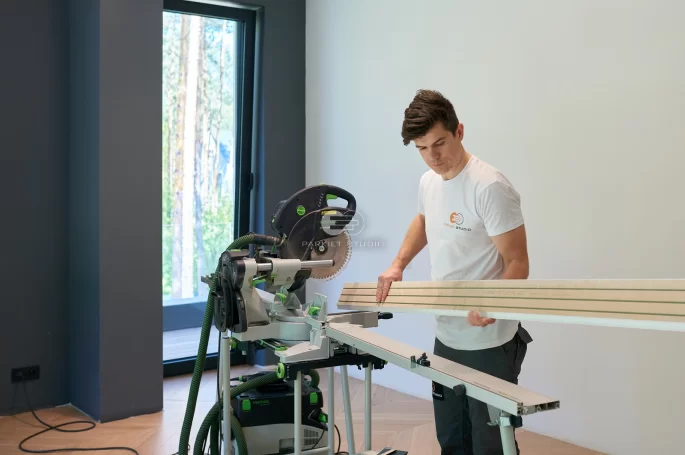 Installation of Lagrus skirting boards