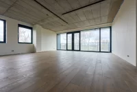 Color Floor Oak Coffee