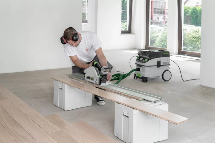 Floor installation - Color Floor Oak White