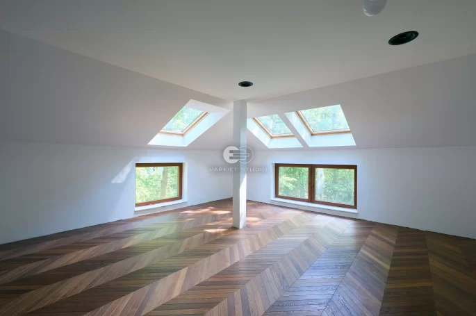 Floor installation - Finish French Fir Oak Thermo Antique