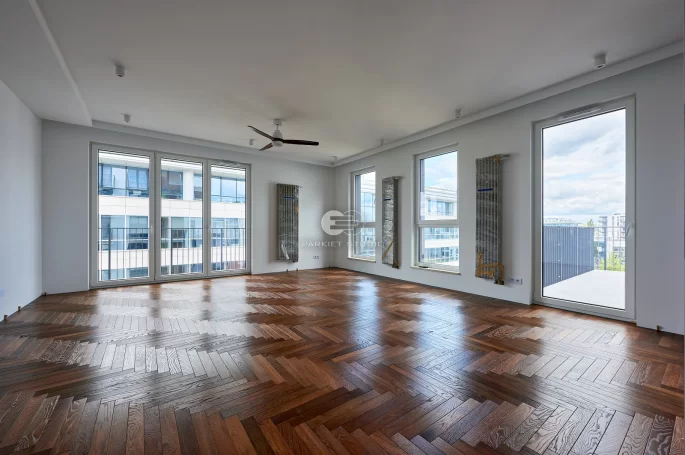 Floor installation - Finish Fir Classic Oak Thermo Antique Parquet