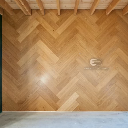 Montaż podłogi na ścianie - Walczak Jodła Klasyczna Dąb Bezbarwny