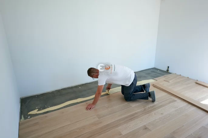 Floor Installation - Polish Oaks - Modern Standard