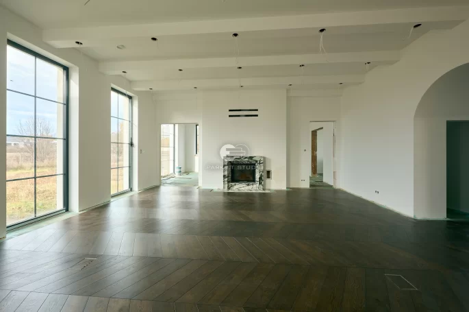 Floor installation - Walczak Spruce Hungarian Oak Ebony