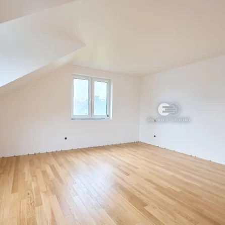 Montaż podłogi - Wonder Floor Dąb Amarillo Obiekt