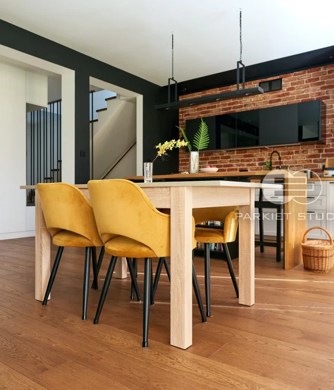 Polskie Dęby - Dąb Cynamonowy Postarzany