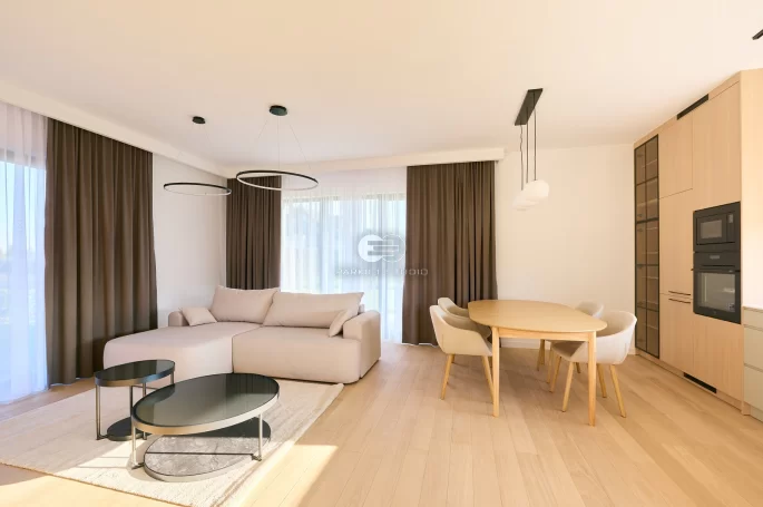 Polish Oaks - Diamond Prime Oak