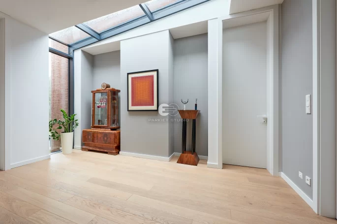 Polish Oaks - Modern Standard Oak